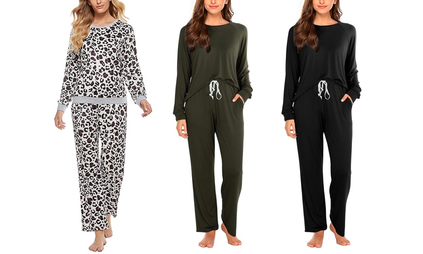 Silk Pajamas – A Necessity For Every Woman!